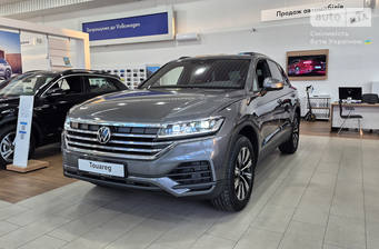 Volkswagen Touareg 2025 Silver