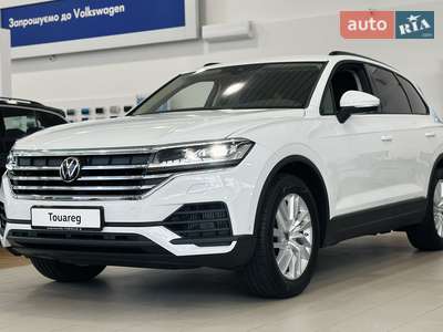 Volkswagen Touareg 2025 Silver