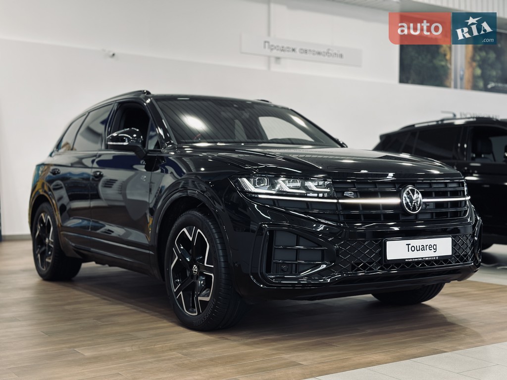 Новый Volkswagen Touareg 3.0 TDI AT (286 к.с.) AWD R-Line Platinum 2025 автосалона Автодім Атлант на Вацлава Гавела - фото 1