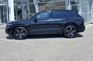Volkswagen Touareg R-Line Platinum 1