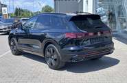 Volkswagen Touareg R-Line Platinum 1