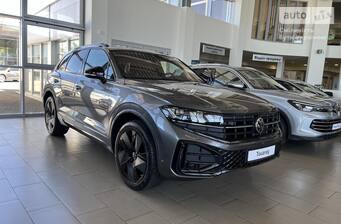 Volkswagen Touareg 2025 R-Line Platinum 4