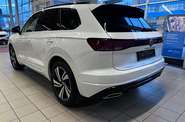 Volkswagen Touareg R-Line Platinum