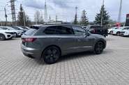 Volkswagen Touareg R-Line Platinum 1