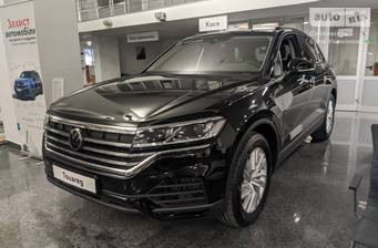 Volkswagen Touareg 2025 Silver