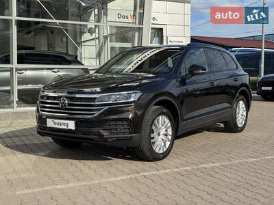Volkswagen Touareg 2025 Silver