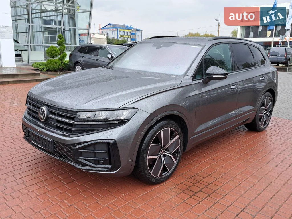 Volkswagen Touareg R-Line Platinum 1