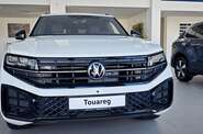 Volkswagen Touareg R-Line Platinum 4
