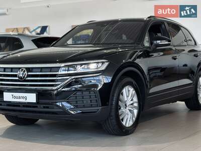 Volkswagen Touareg 2025 Silver