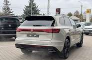 Volkswagen Touareg R-Line Platinum 3