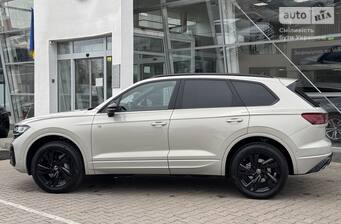 Volkswagen Touareg 2025 R-Line Platinum 3