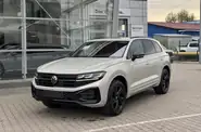 Volkswagen Touareg R-Line Platinum 3