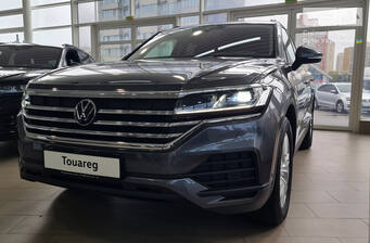 Volkswagen Touareg 2025 Silver