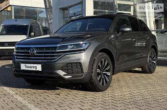 Volkswagen Touareg 2025 Silver+