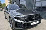 Volkswagen Touareg R-Line Platinum 3