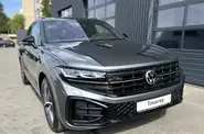 Volkswagen Touareg R-Line Platinum 3