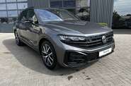 Volkswagen Touareg R-Line Platinum 3