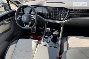 Volkswagen Touareg 2025 R-Line Platinum