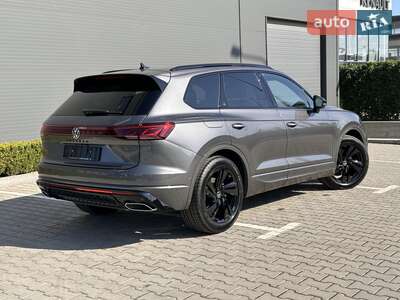 Volkswagen Touareg 2026 R-Line Platinum 3