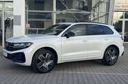 Volkswagen Touareg R-Line Platinum 1