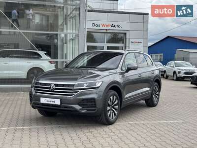 Volkswagen Touareg 2025 Silver