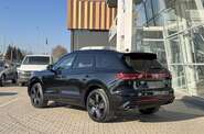 Volkswagen Touareg R-Line Platinum 4