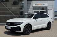 Volkswagen Touareg R-Line Platinum 3