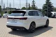 Volkswagen Touareg R-Line Platinum 3