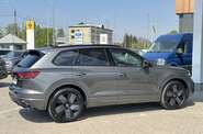 Volkswagen Touareg R-Line Platinum 1