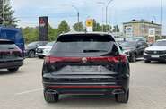 Volkswagen Touareg R-Line Platinum 3