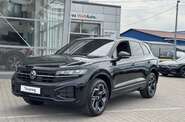 Volkswagen Touareg R-Line Platinum 3