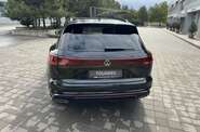 Volkswagen Touareg R-Line Platinum 3