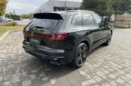 Volkswagen Touareg R-Line Platinum 3