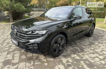 Volkswagen Touareg 2025 R-Line Platinum 3