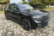 Volkswagen Touareg R-Line Platinum 3