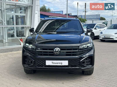 Volkswagen Touareg 2025 R-Line Platinum 1