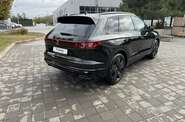 Volkswagen Touareg R-Line Platinum 3