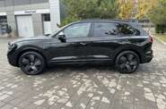 Volkswagen Touareg R-Line Platinum 3