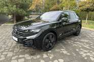 Volkswagen Touareg R-Line Platinum 3