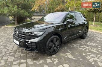 Volkswagen Touareg 3.0 TDI AT (286 к.с.) AWD 2025