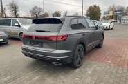 Volkswagen Touareg Volkswagen Touareg R-Line Platinum 2