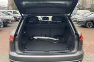 Volkswagen Touareg Volkswagen Touareg R-Line Platinum 2