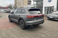 Volkswagen Touareg Volkswagen Touareg R-Line Platinum 2