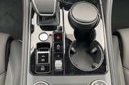 Volkswagen Touareg Volkswagen Touareg R-Line Platinum 2