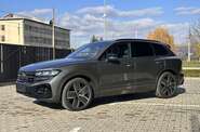 Volkswagen Touareg R-Line Platinum 1