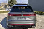 Volkswagen Touareg R-Line Platinum 1