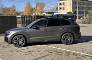 Volkswagen Touareg R-Line Platinum 1