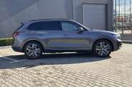 Volkswagen Touareg R-Line Platinum 1