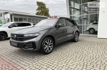 Volkswagen Touareg 2025 R-Line Platinum+