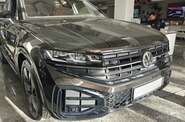 Volkswagen Touareg R-Line Platinum 1